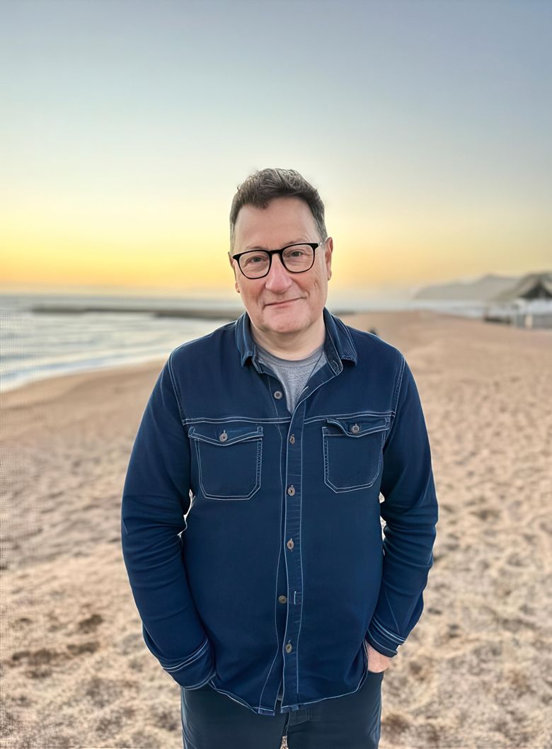 AUTOR CHRIS CHIBNALL PRÄSENTIERT „SEPTEMBERMORD“